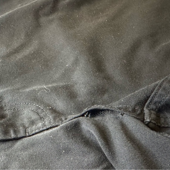 Black Cargo Shorts - Picture 7 of 8